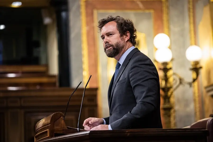 El portavoz de Vox Congreso de los Diputados, Iv&aacute;n Espinosa de los Monteros, interviene en una sesi&oacute;n plenaria en el Congreso de los Diputados, a 21 de septiembre de 2021, en Madrid, (Espa&ntilde;a). 
