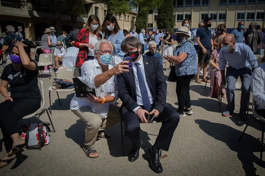 Archivo - El expresident Carles Puigdemont; durante el acto de celebraci&oacute;n de los 60 a&ntilde;os de &Ograve;mnium Cultural, a 16 de julio de 2021, en Elna, (Francia). &Ograve;mnium Cultural celebra este viernes un acto en Elna (Francia) para conmemorar el 60 aniversario de la