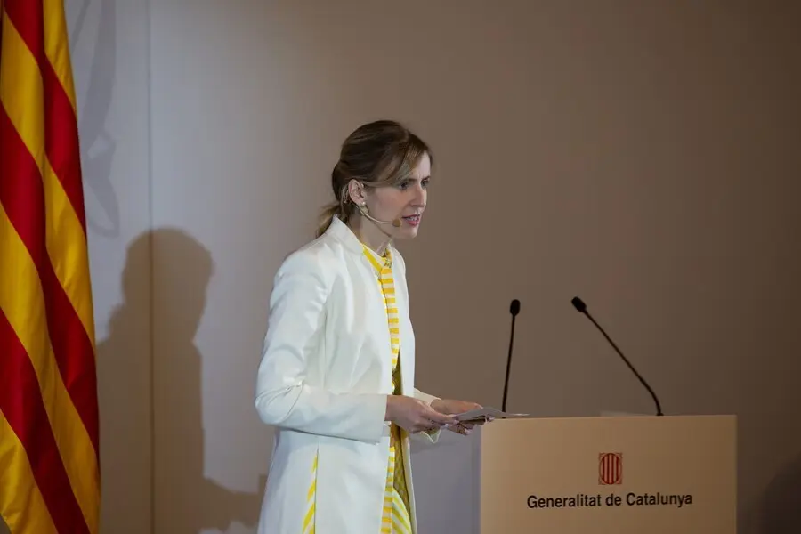 Archivo - La consellera de Acc&iacute;on Exterior y Transparencia, Vict&ograve;ria Alsina