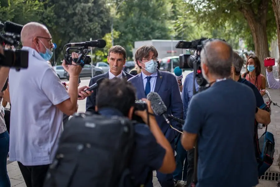 El expresidente de la Generalitat Carles Puigdemont reaparece tras salir de prisi&oacute;n en Italia