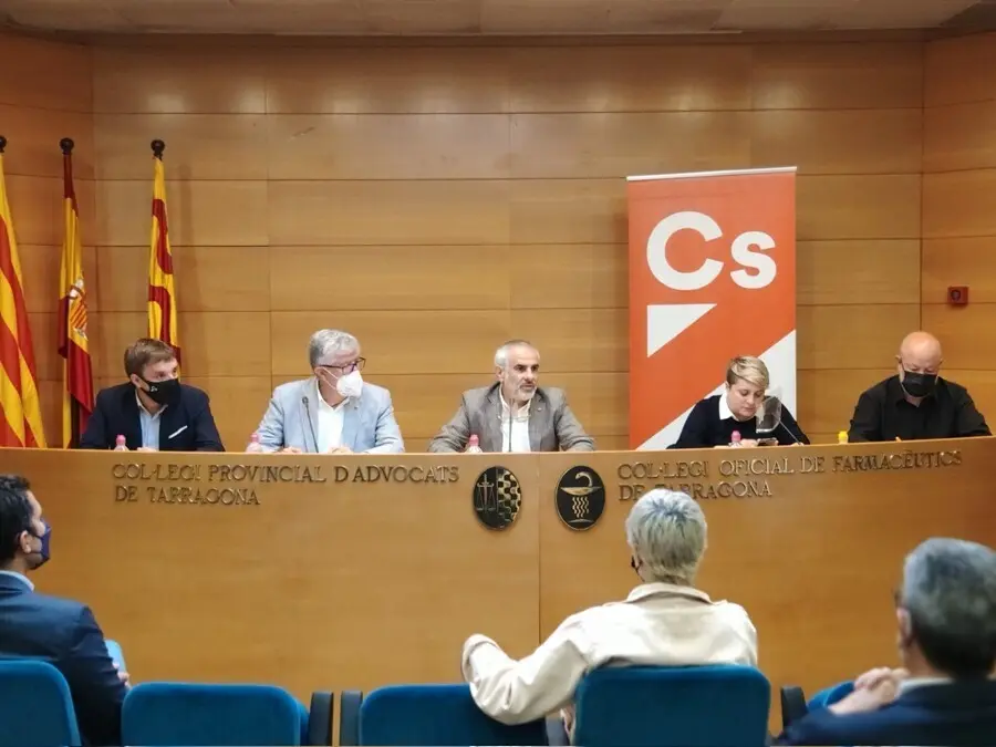 El l&iacute;der de Cs en Catalunya, Carlos Carrizosa, durante el Comit&eacute; Auton&oacute;mico del partido en Tarragona.