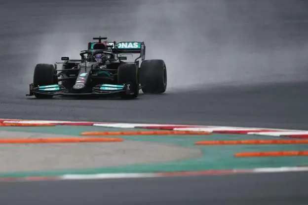 Valtteri Bottas ha ganado el Gran Premio de Turqu&iacute;a con una carrera serena y bien ejecutada desde la pole hasta la bandera.
