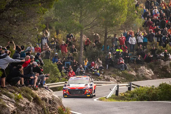 06 Sordo Dani (spa), Carrera Candido (spa), Hyundai Shell Mobis World Rally Team, Hundai i20 Coup&eacute; WRC, action during the RACC Rally Catalunya de Espana, 11th round of the 2021 FIA WRC, FIA World Rally Championship, from October 14 to 17, 2021 in Salou, Catalonia, Spain - Photo Nikos Katikis / DPPI
AFP7 /  Europa Press
16/10/2021 ONLY FOR USE IN SPAIN