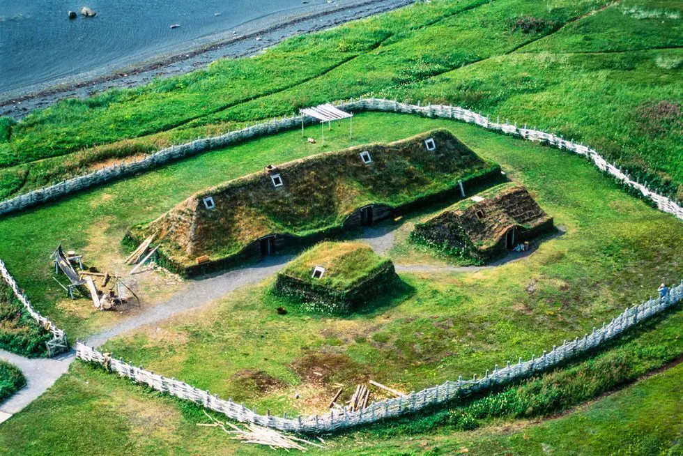 Reconstrucci&oacute;n del asentamiento vikingo de L'Anse aux Meadows, en el noreste de Canad&aacute;. El sitio es Patrimonio de la Humanidad.
GLENN NAGEL PHOTOGRAPHY