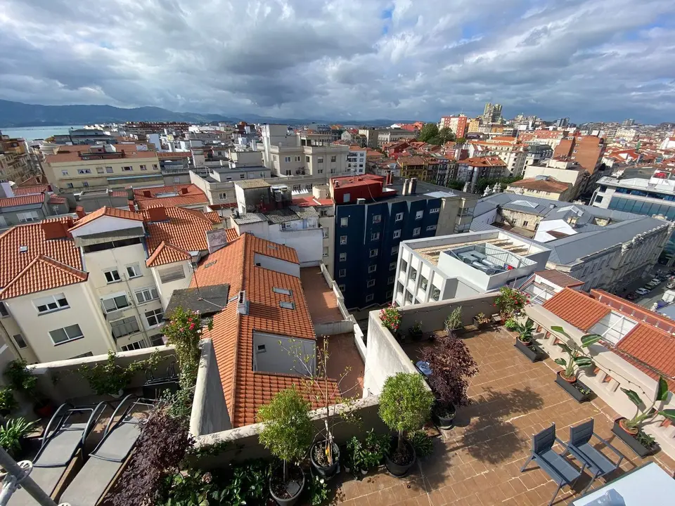 Vista a&eacute;rea de la ciudad de Santander. / Hardy