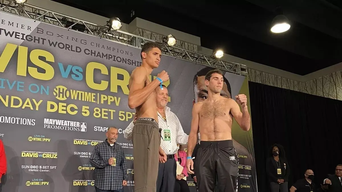 Sergio Garc&iacute;a ha pesado 69,62 kilogramos y Sebastian Fundora 69&rsquo;51 kilogramos.