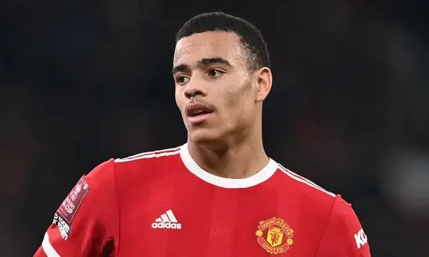 La polic&iacute;a del Gran Manchester dijo que "se estaban realizando investigaciones" sobre el reclamo hecho contra Mason Greenwood. Fotograf&iacute;a: Paul Ellis/AFP/Getty Images