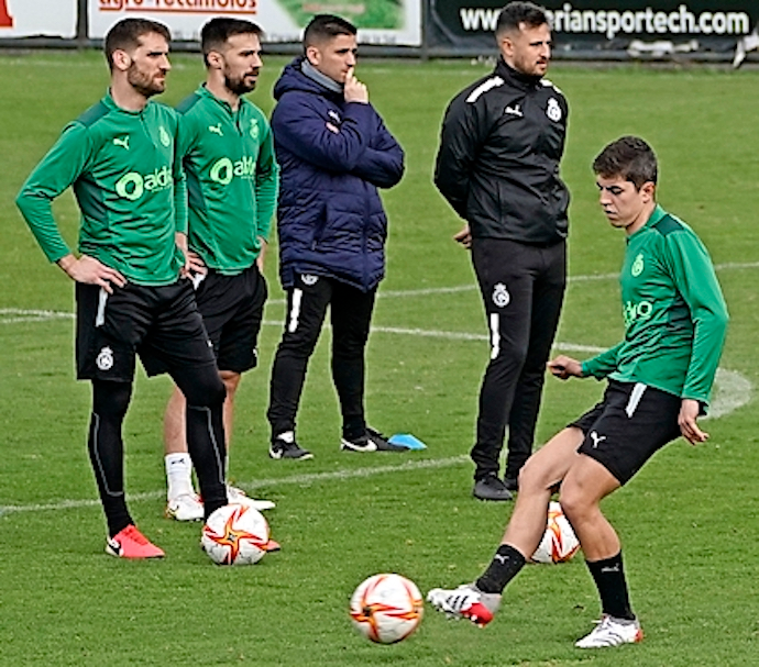 El Racing descansa hoy tras un segundo fin de semana consecutivo sin partido. / Hardy