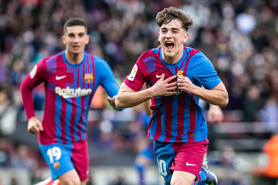 Pablo Martin Paez Gavira del FC Barcelona celebra un gol durante el partido de La Liga, partido de f&uacute;tbol jugado entre el FC Barcelona y el Atl&eacute;tico de Madrid en el estadio Camp Nou el 6 de febrero de 2022, en Barcelona, Espa&ntilde;a.