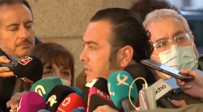 Presidente de la Plataforma en Defensa del Transporte , Manuel Hern&aacute;ndez tras la reuni&oacute;n. / ALERTA