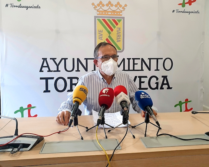 El concejal socialista, Cruz Viadero responsable de la mala gesti&oacute;n seg&uacute;n Torrelavega S&iacute;. / ALERTA