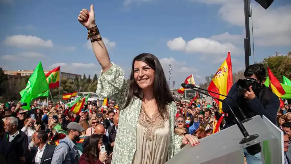 Macarena Olona, de Vox.
