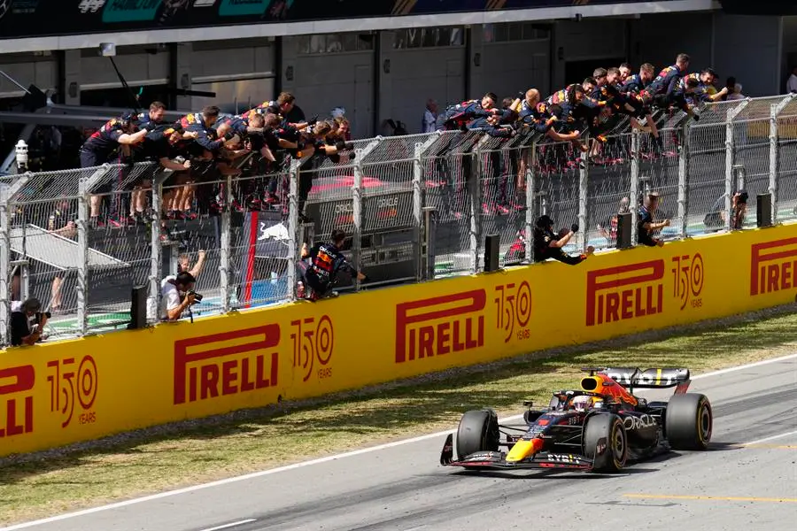 El piloto de Red Bull Max Verstappen durante el Gran Premio de Espa&ntilde;a de F&oacute;rmula Uno que se disputa este domingo en el circuito de Barcelona-Catalu&ntilde;a, en Montmel&oacute; (Barcelona). EFE/Enric Fontcuberta