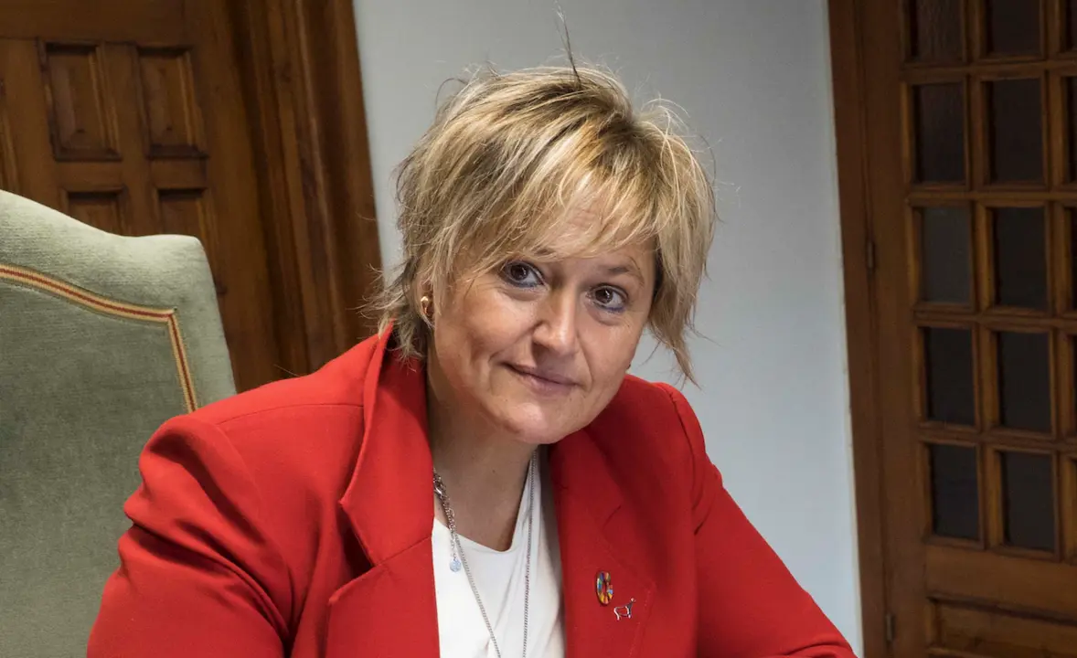 La alcaldesa de Camargo, Esther Bolado. / ALERTA