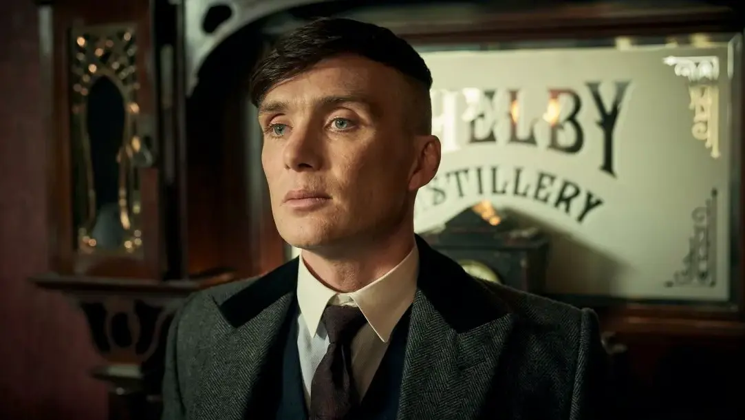 La aclamada serie inglesa de &eacute;poca "Peaky Blinders" vuelve.