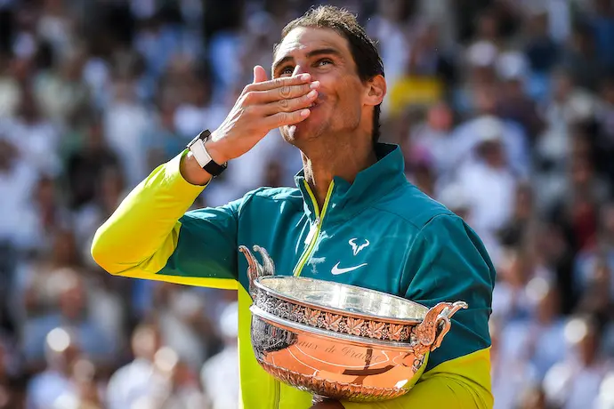 Nadal, con el t&iacute;tulo de Roland Garros.THOMAS SAMSONAFP