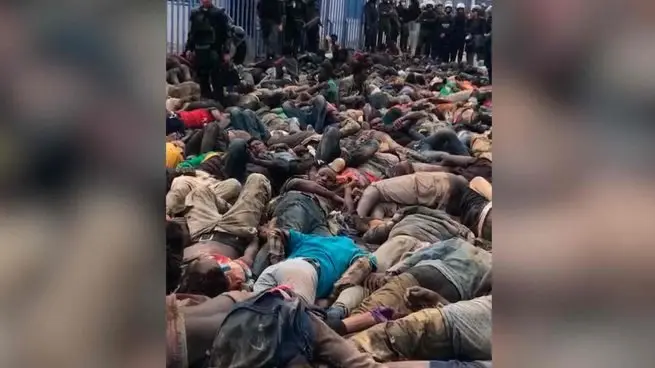 Decenas de inmigrantes han muerto este viernes cuando intentaban entrar en Melilla procedentes de Marruecos, la mayor&iacute;a sudaneses