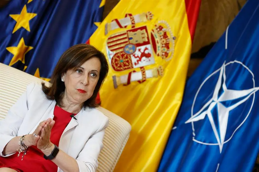 La ministra de Defensa, Margarita Robles, durante la entrevista mantenida con la Agencia Efe en Madrid.EFE/ Javier Liz&oacute;n