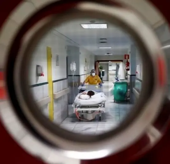 Vista del interior de una sala del Hospital.