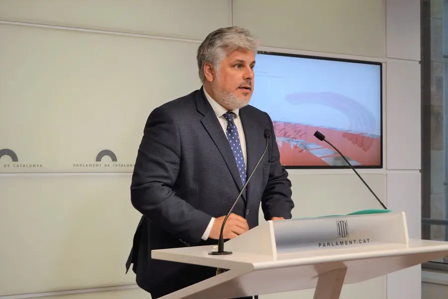 El presidente de Junts en el Parlament, Albert Batet. / AEE