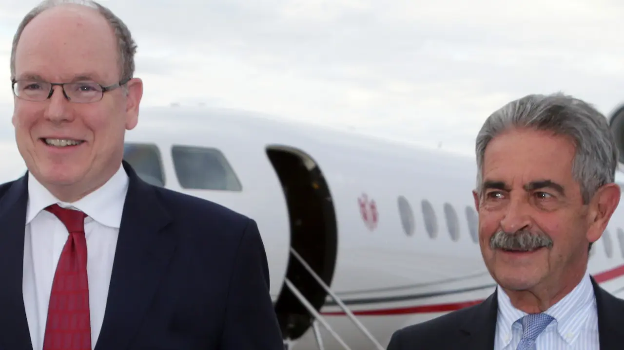 El presidente de Cantabria, Miguel &Aacute;ngel Revilla, recibe al pr&iacute;ncipe Alberto de M&oacute;naco