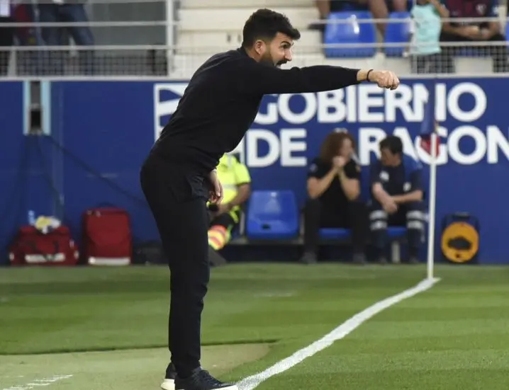 Fern&aacute;ndez Romo durante el partido contra el Huesca.