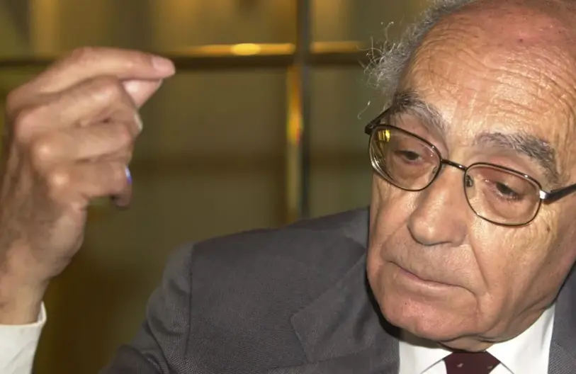 El escritor Jos&eacute; Saramago. EFE/J. J. Guill&eacute;n/Archivo