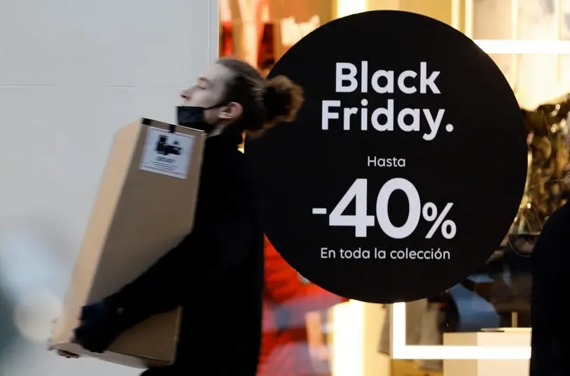 Publicidad del Black Friday en un comercio. EFE/ Juan Carlos C&aacute;rdenas