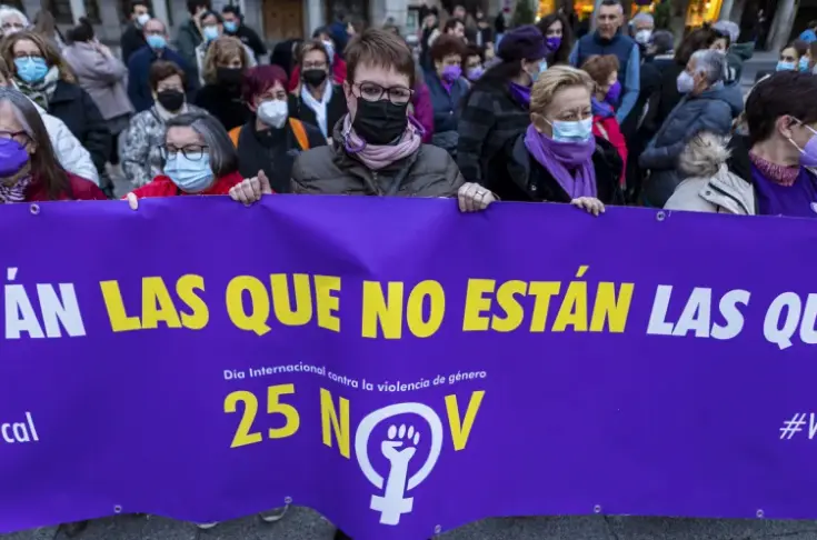 Imagen de archivo de una concentraci&oacute;n contra la violencia machista. EFE/&Aacute;ngeles Visd&oacute;mine