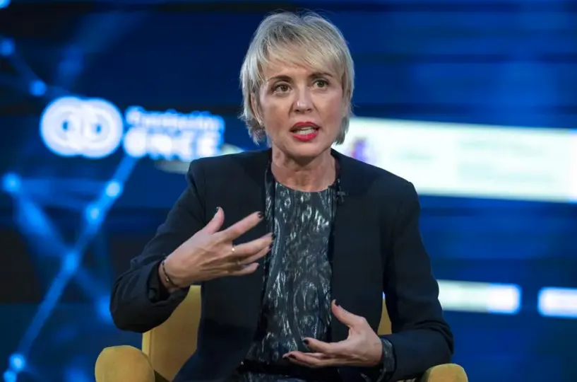 La secretaria de Estado de Digitalizaci&oacute;n e Inteligencia Artificial (IA), Carme Artigas, durante la entrevista con EFE. EFE/Daniel Gonz&aacute;lez