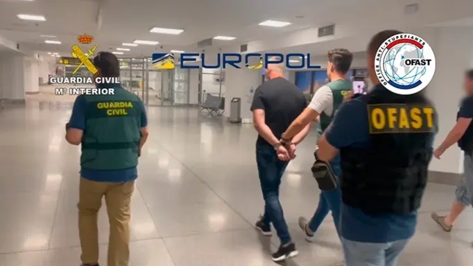Diez detenidos y 11 toneladas de droga intervenidas a una organizaci&oacute;n criminal que operaba entre Marruecos y Espa&ntilde;a. / E.P.