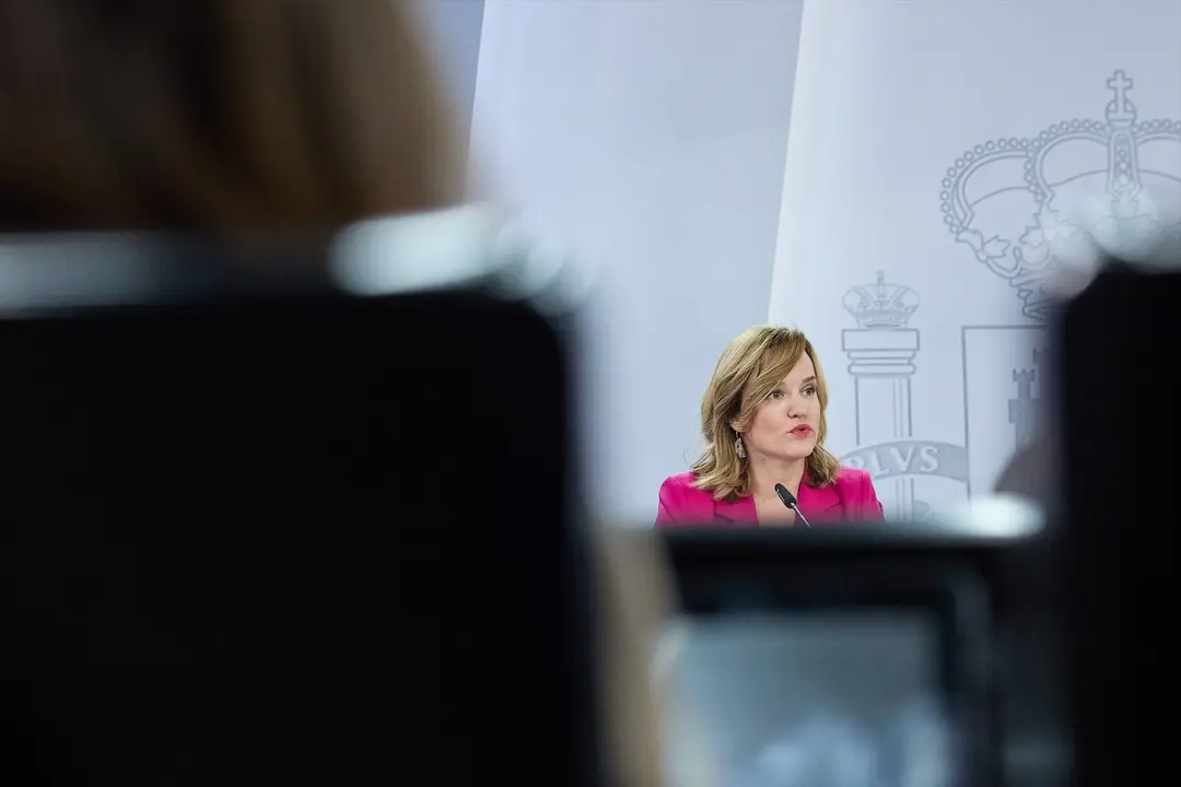 La ministra de Educaci&oacute;n y Formaci&oacute;n Profesional, Pilar Alegr&iacute;a, en una rueda de prensa posterior a la reuni&oacute;n del Consejo de Ministros. E.P. / Jes&uacute;s Hell&iacute;n
