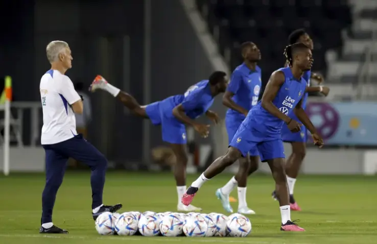 Imagen de un entrenamiento de la selecci&oacute;n francesa. EFE/ Alberto Estevez