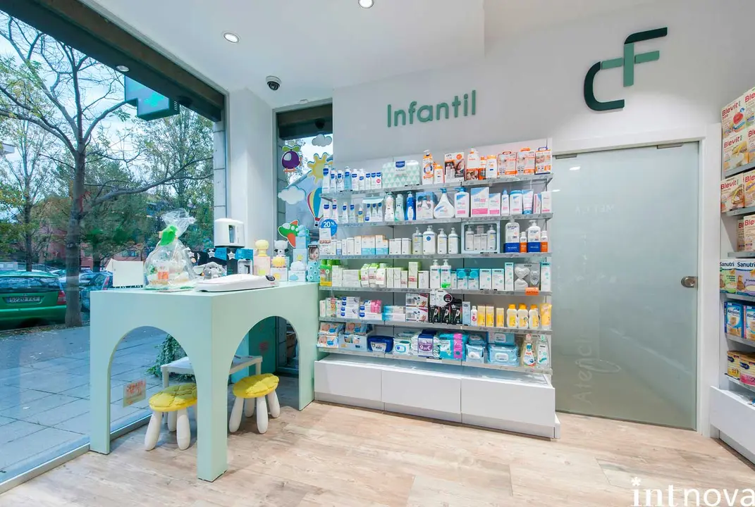 Zona infantil de una farmacia colaboradora. / ALERTA