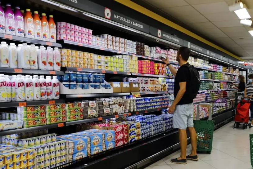 Imagen de archivo del interior de un supermercado. / Luis Millan