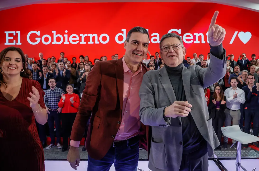 ROBER SOLSONA&hellip;20221217&hellip;&hellip;VALENCIA&hellip;.PEDRO SANCHEZ CON ALCALDES Y SIMPATIZANTES.