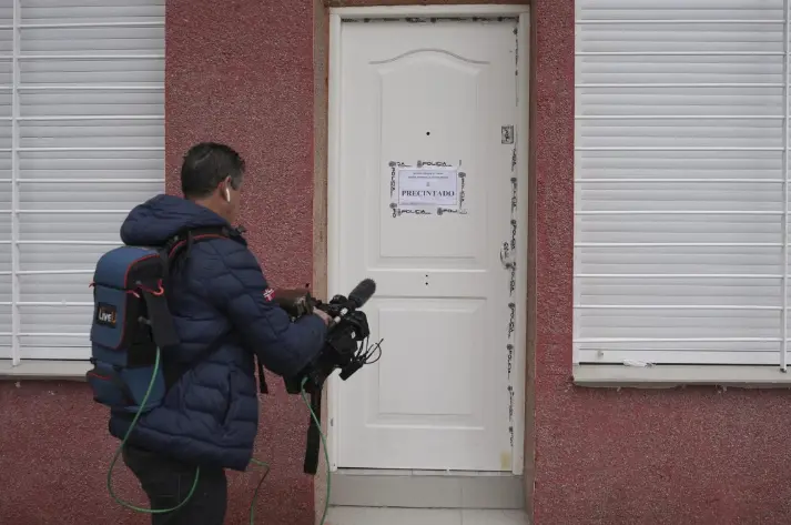 Vista de la vivienda donde ocurri&oacute; el suceso. EFE