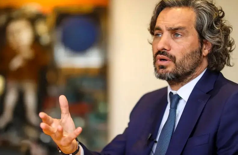 El ministro de Relaciones Exteriores de Argentina, Santiago Andr&eacute;s Cafiero, habla durante una entrevista con Efe, el 27 de diciembre de 2022, en Buenos Aires (Argentina). EFE/Juan Ignacio Roncoroni
