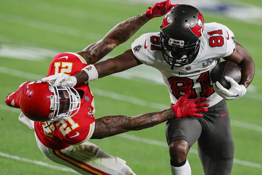 Instant&aacute;nea de un partido de la Super Bowl. / Travis Heying