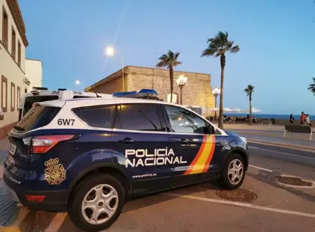 Veh&iacute;culo de la Polic&iacute;a Nacional. CNP