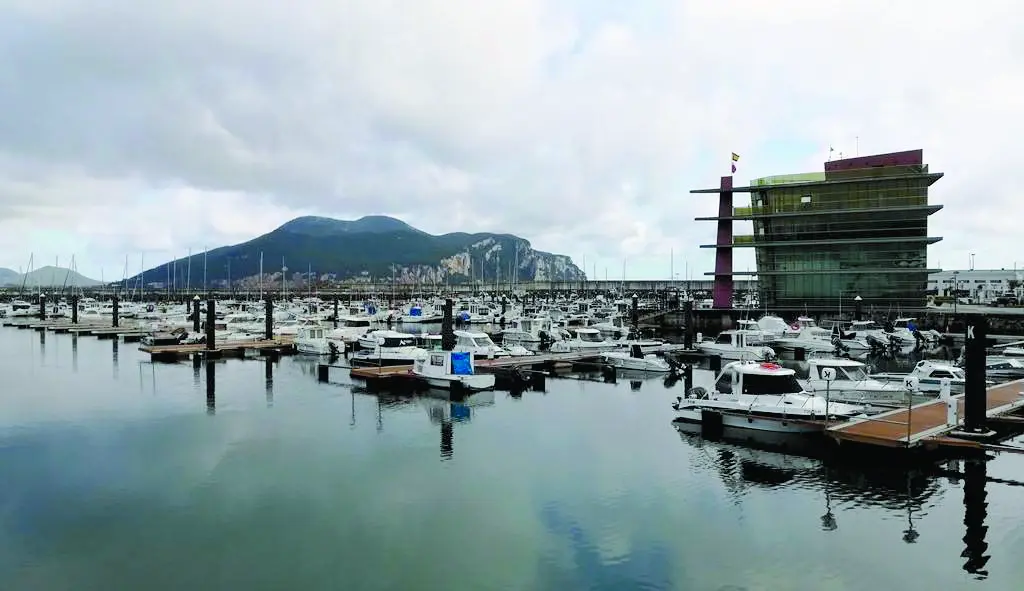Puerto de Laredo. / Alerta