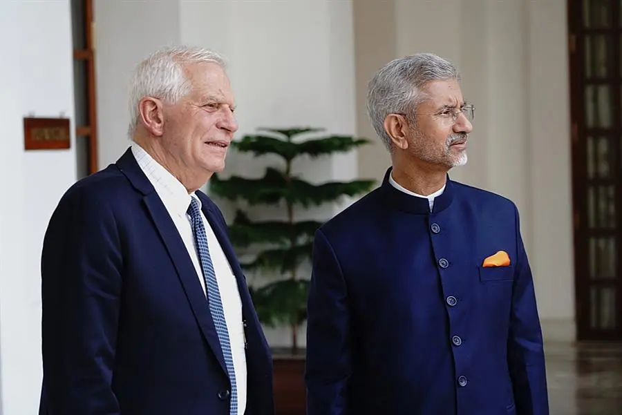 El Alto Representante de la Uni&oacute;n Europea para Asuntos Exteriores, Josep Borrell (i), se re&uacute;ne con el ministro de Asuntos Exteriores de la India, S. Jaishankar (d). EFE