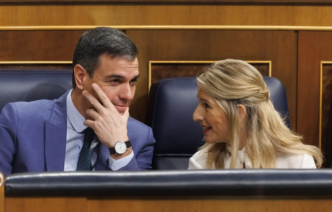 El presidente del Gobierno, Pedro S&aacute;nchez y la vicepresidenta segunda y ministra de Trabajo y Econom&iacute;a Social, Yolanda D&iacute;az. EP / Eduardo Parra