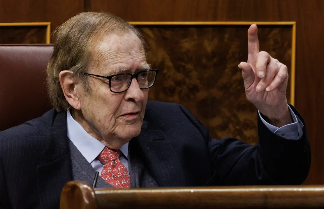 El candidato de la moci&oacute;n de censura, el profesor y economista Ram&oacute;n Tamames, interviene durante un debate de la moci&oacute;n de censura. EP / Eduardo Parra