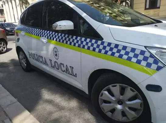 Coche patrulla de la Polic&iacute;a Local de M&aacute;laga. / EP