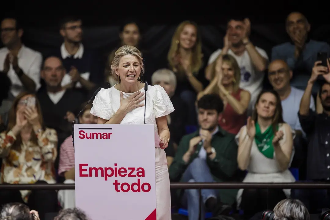La vicepresidenta segunda y ministra de Trabajo y Econom&iacute;a Social, Yolanda D&iacute;az, interviene en el acto 'Empieza todo' de la plataforma Sumar, en el que presenta su candidatura para la presidencia del Gobierno. EP / Carlos Luj&aacute;n