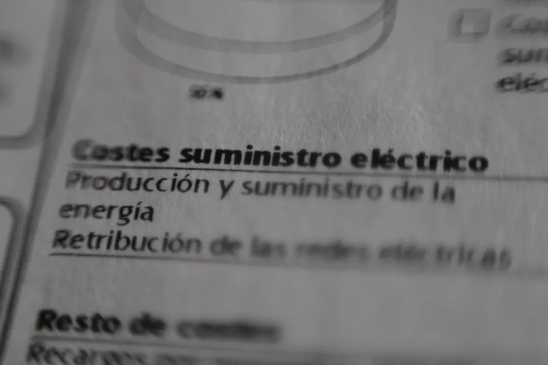 Factura de la luz. / Alerta