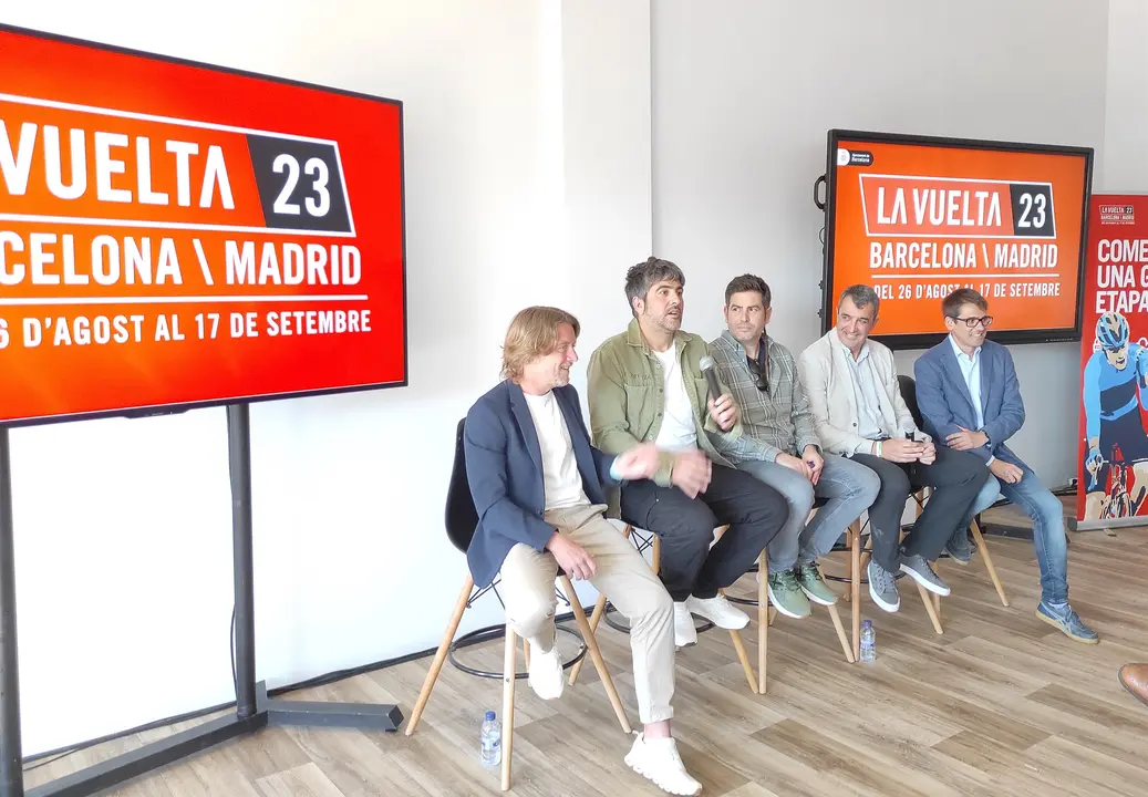 Presentaci&oacute;n de la sinton&iacute;a oficial de La Vuelta 23, a cargo de Estopa. / EP