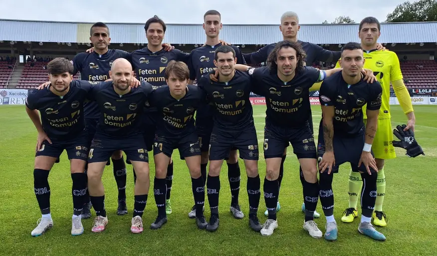 Once inicial del Laredo. / CDL