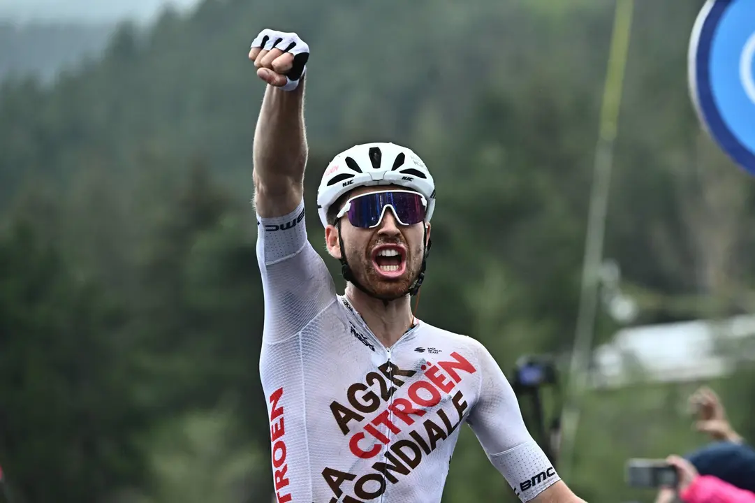 El franc&eacute;s Aurelien Paret Peintre (Ag2r Citr&ocirc;en). / LUCA ZENNNARO